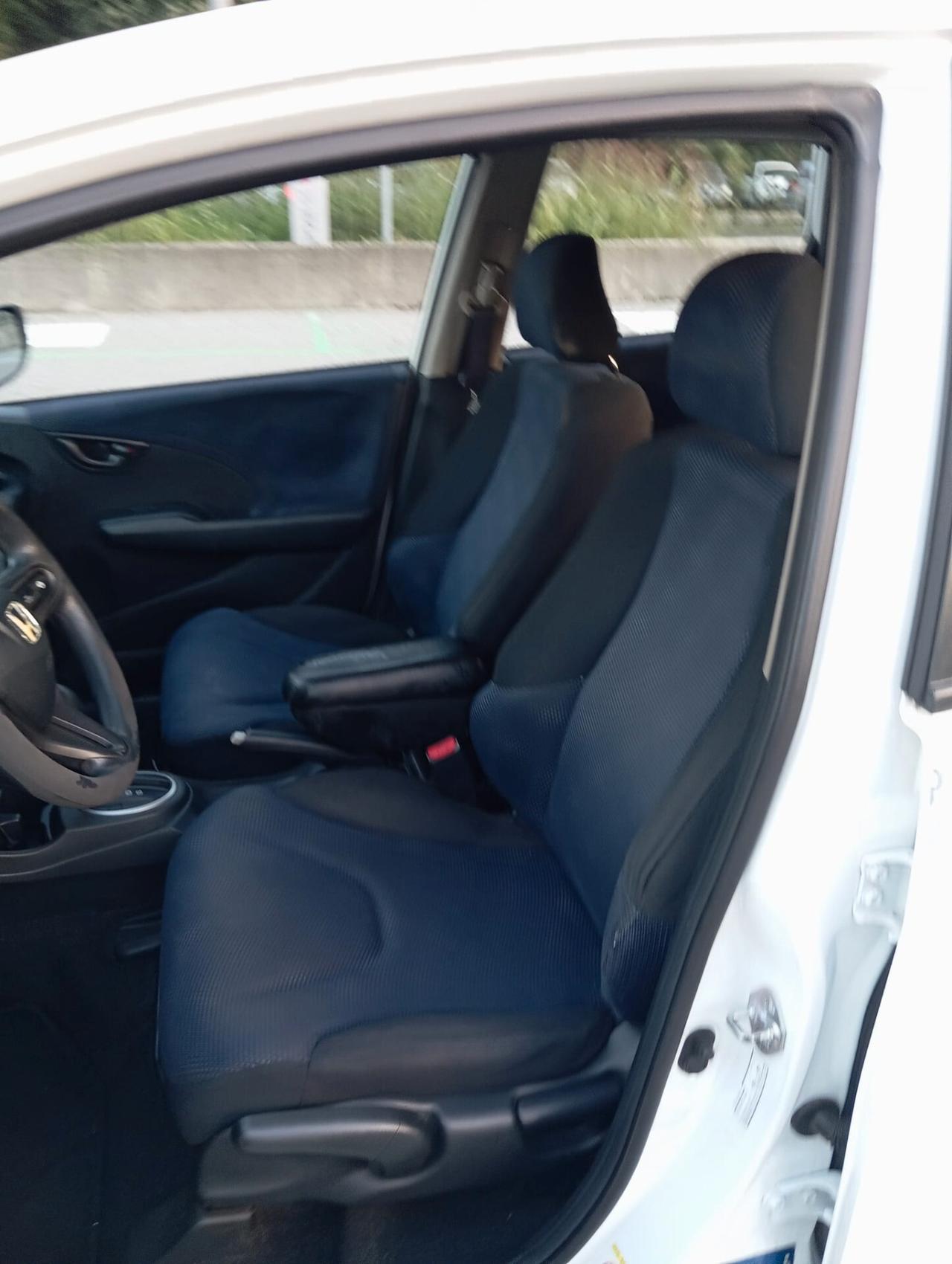Honda Jazz 1.4 i-VTEC Elegance CVT
