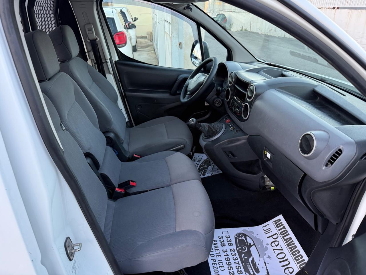 Peugeot Partner 1.6 HDI PASSO LUNGO 3 POSTI