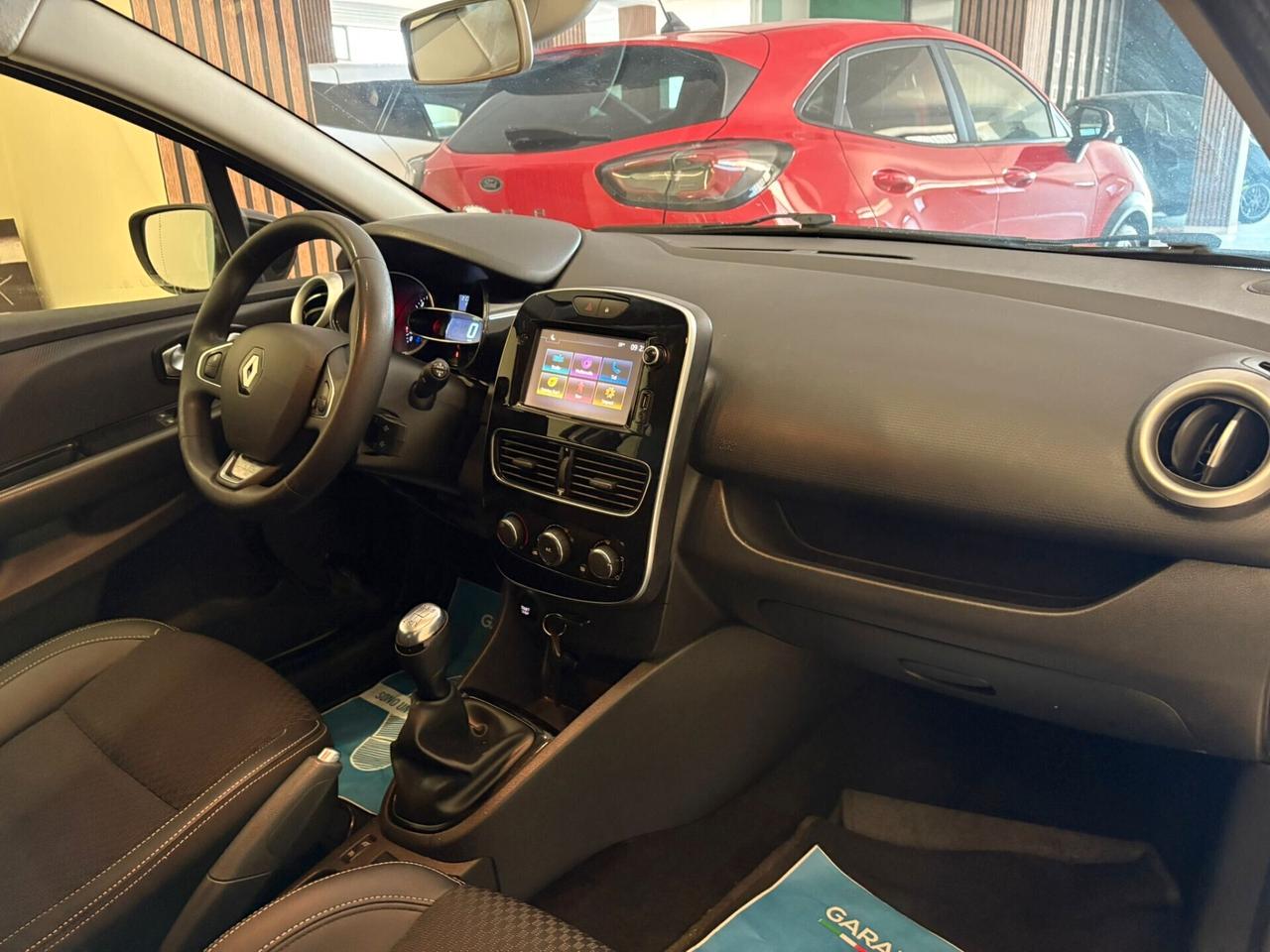 Renault Clio dCi 8V 90 CV EDC 5 porte Duel