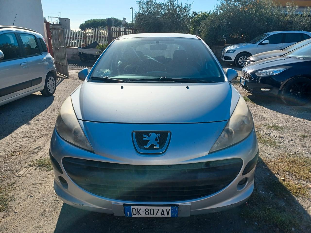 Peugeot 207 1.4 88CV 5p. ONE Line