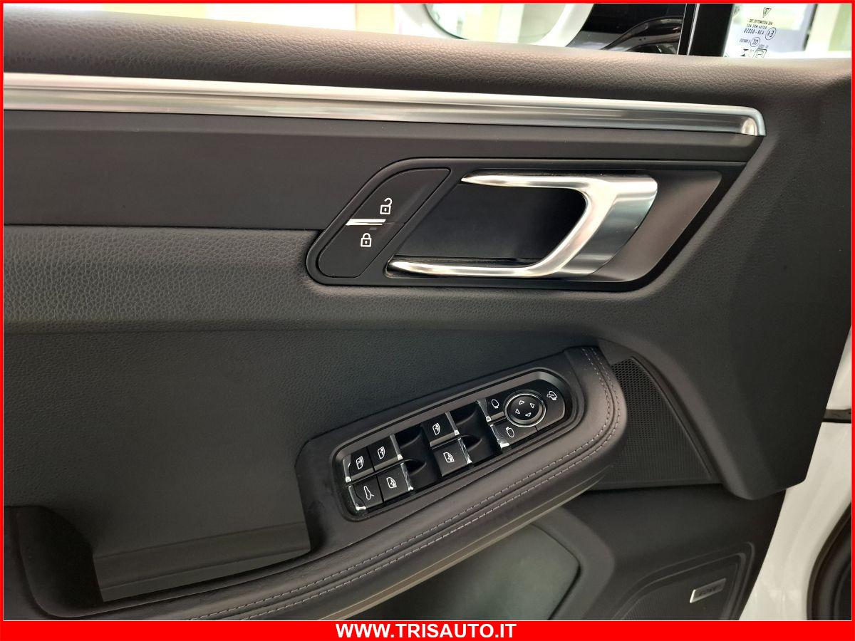 PORSCHE Macan 2.0 T IVATA (TETTO PANORAMICO APRIBILE)