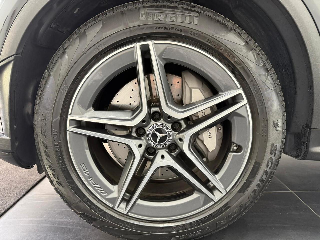 Mercedes-benz GLC 300 220 d (38.000KM) Coupé Premium AMG