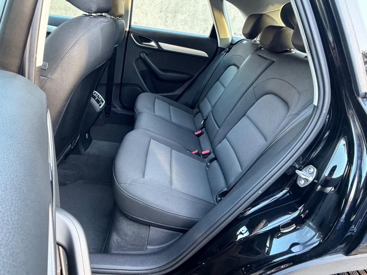 Audi Q3 2.0 TDI 120 CV Sport S tronic 2019