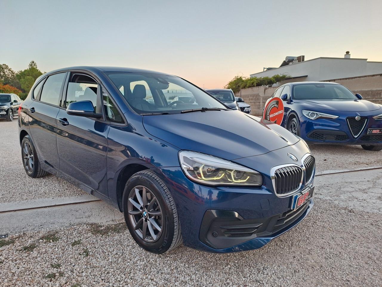 Bmw A. T. 216 d *FULL LED-NAVY-CRUISE*