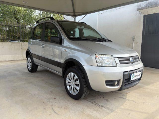 FIAT Panda 1.2 4x4 Climbing POCHI CHILOMETRI OK NEOP