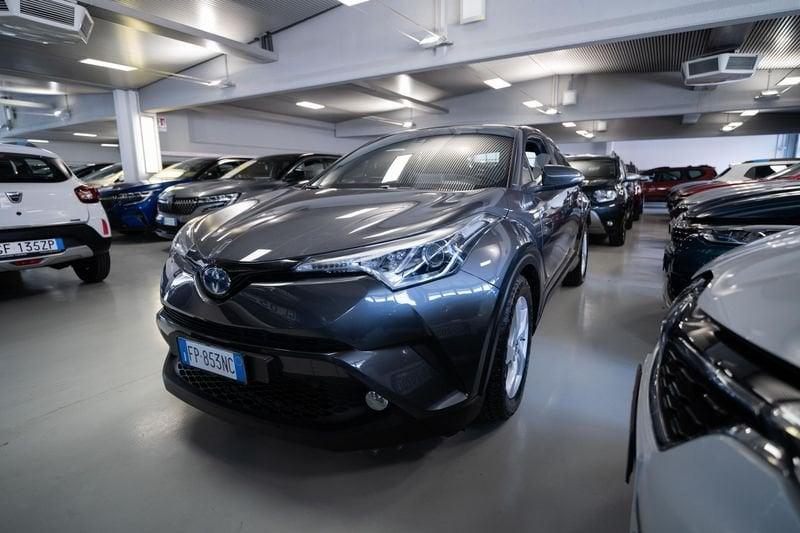 Toyota C-HR 1.8h Active 2wd e-cvt