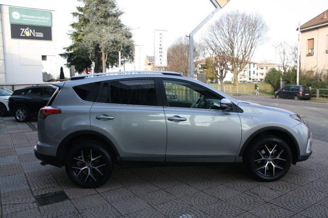 TOYOTA RAV 4 MY23 RAV4 2.5 Hybrid 2WD Lounge