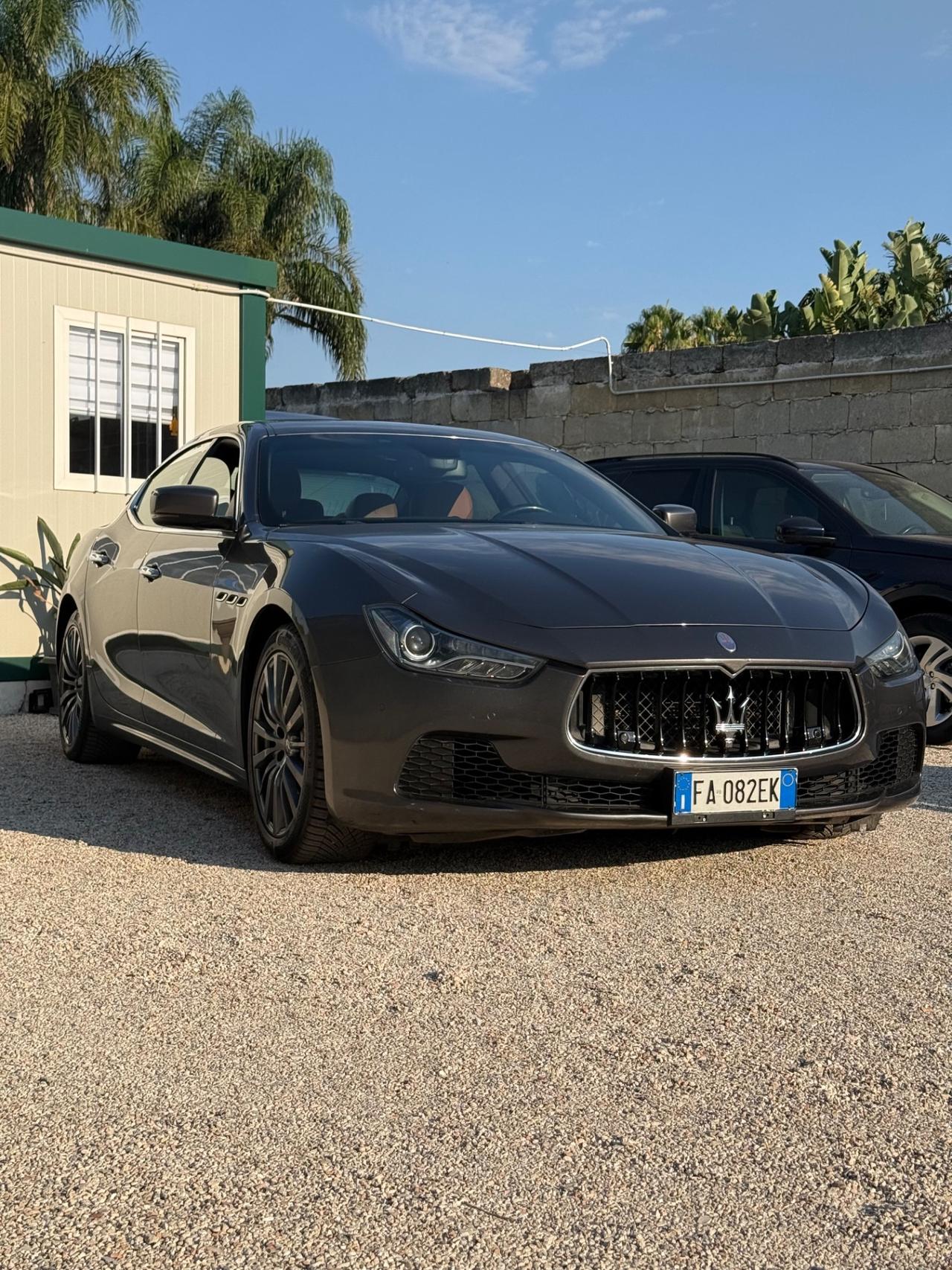 Maserati Ghibli V6 Diesel no superbollo
