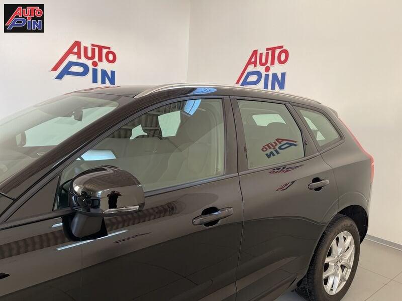 Volvo XC60 B4 (d) AWD Geartronic Business Hybrid