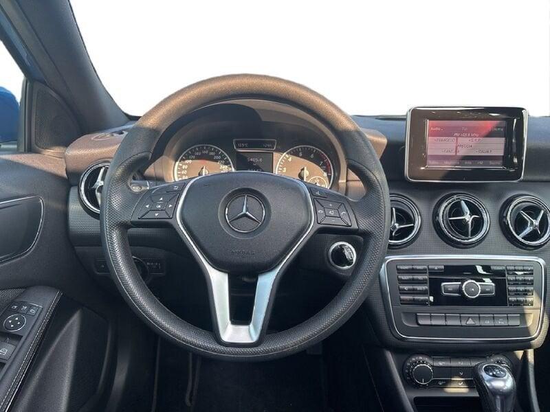 Mercedes-Benz Classe A A 180 BlueEFFICIENCY Executive TETTO APRIBILE