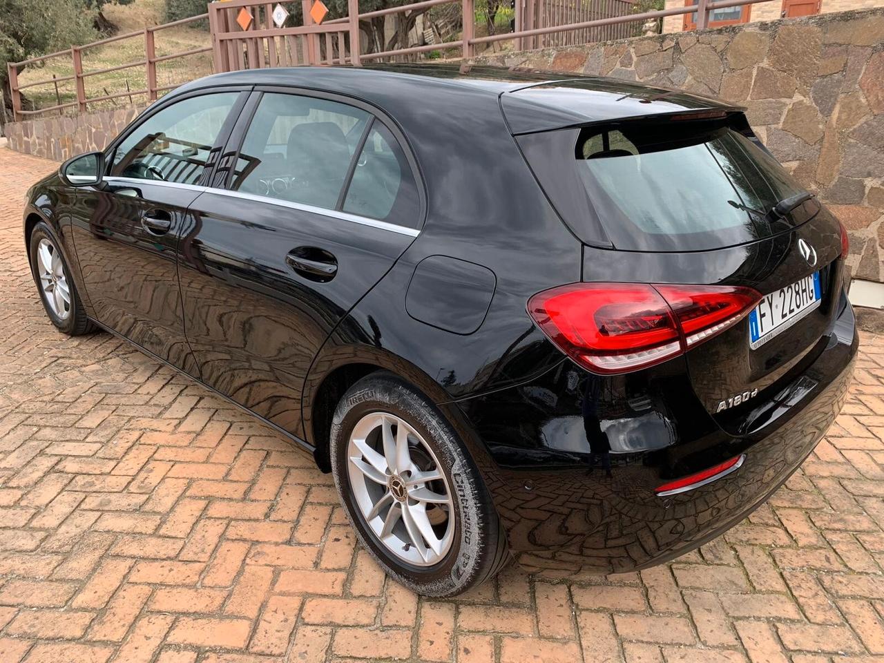 Mercedes-benz A 180 A 180 d Automatic Premium