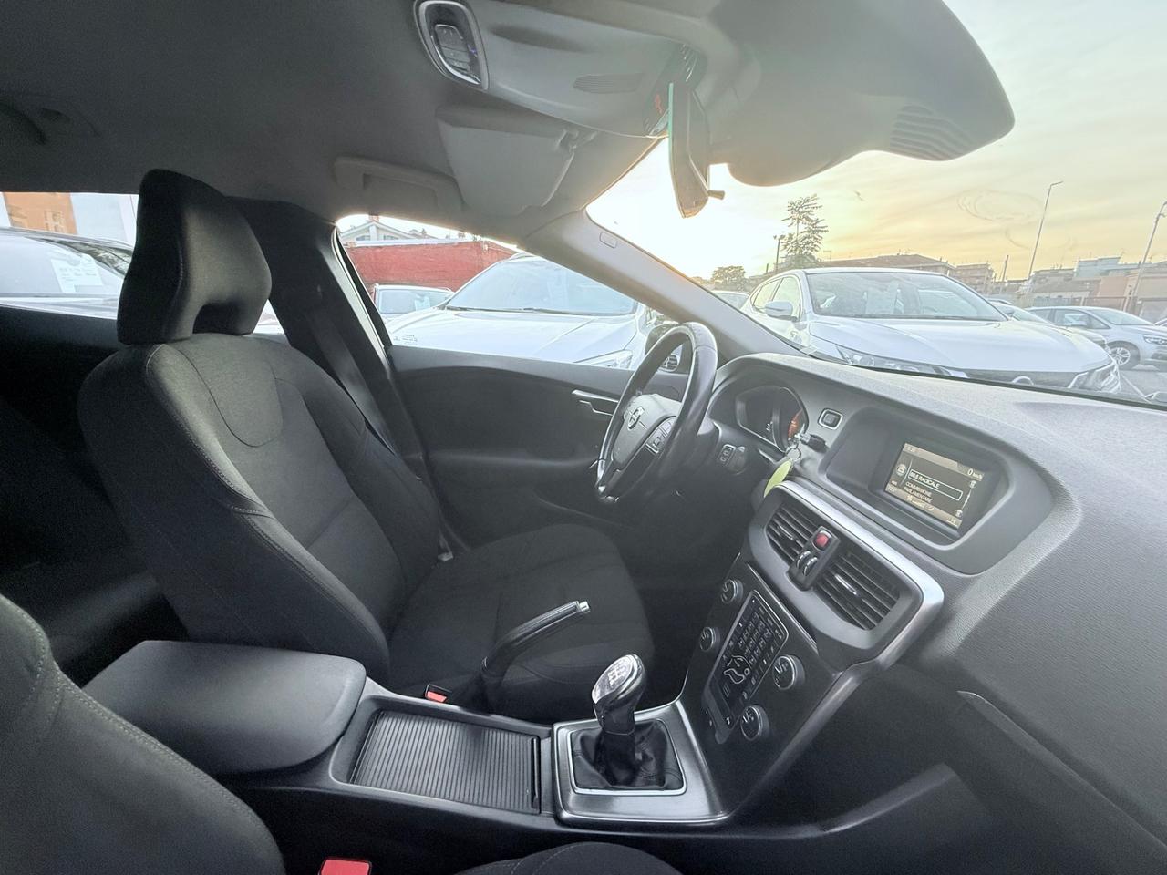 V40 D2 1.6 Summum-rate-( 125 Mila km ) -rate