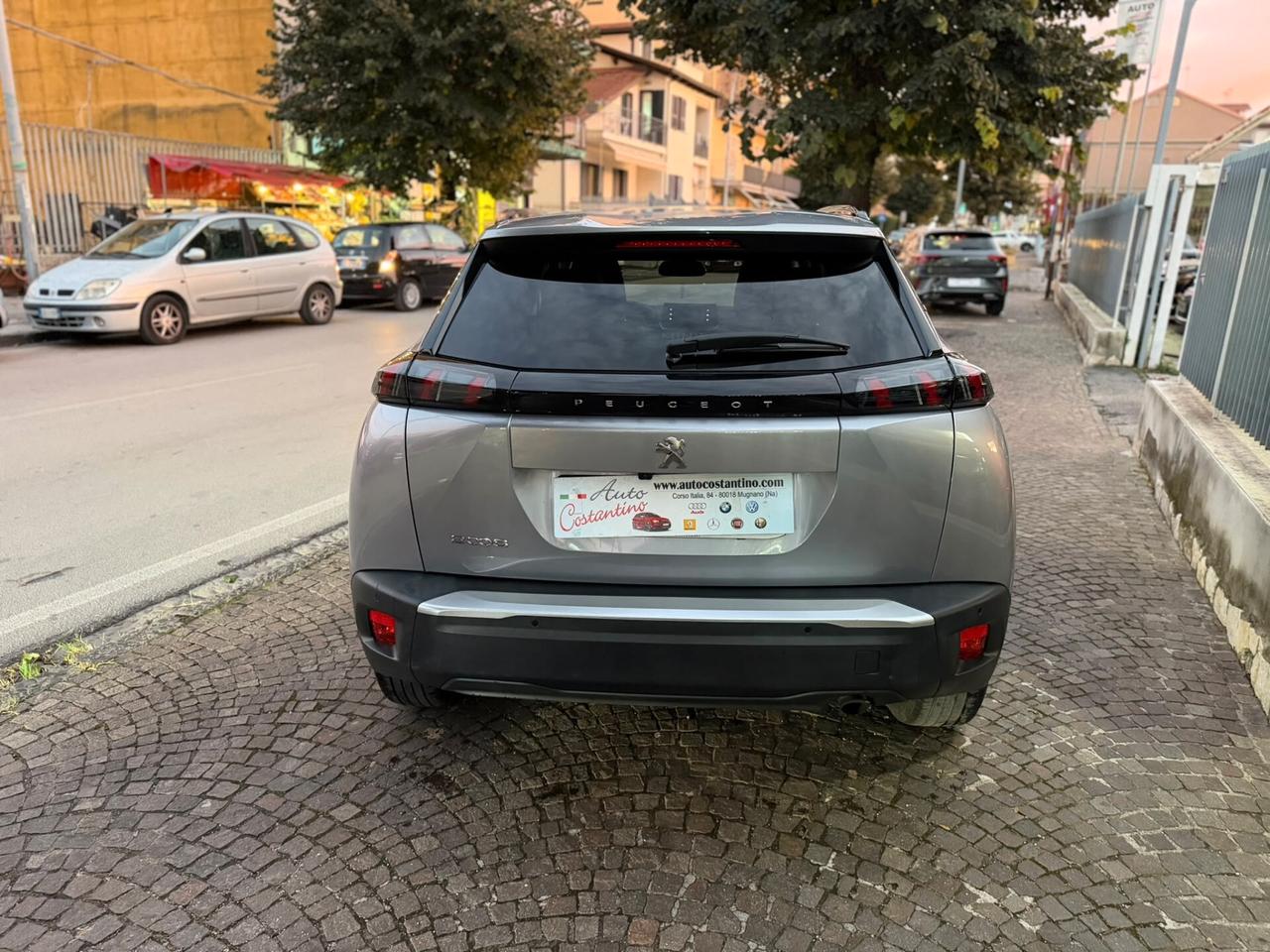 Peugeot 2008 PureTech 100 S&S Allure
