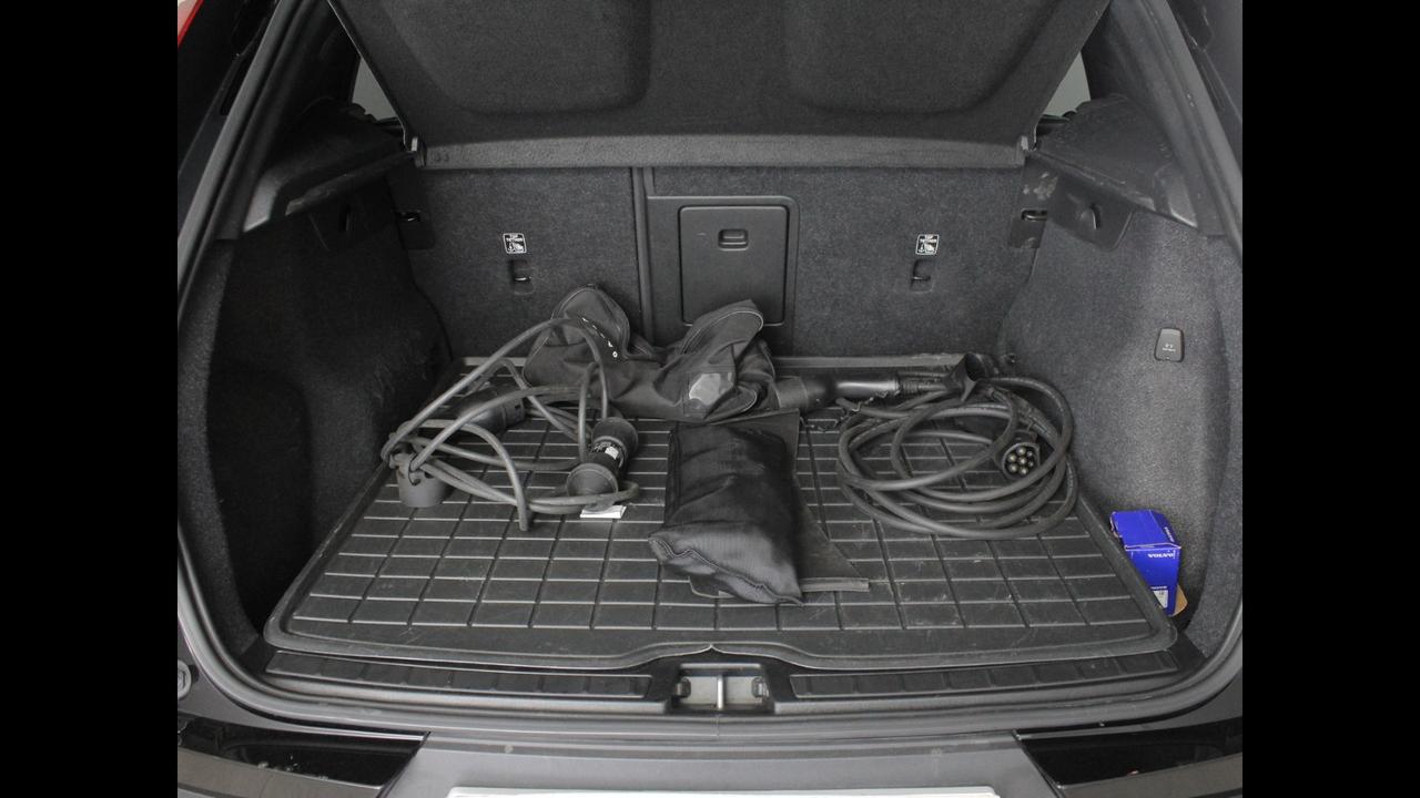VOLVO XC40 2023 - XC40 1.5 t4 recharge phev Core auto