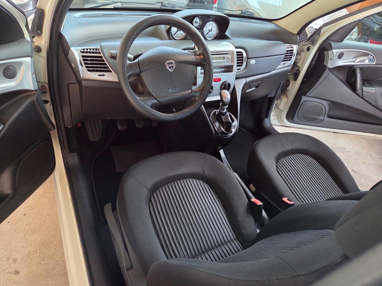 Lancia Ypsilon 1.2 Benzina, Garanzia, 2010
