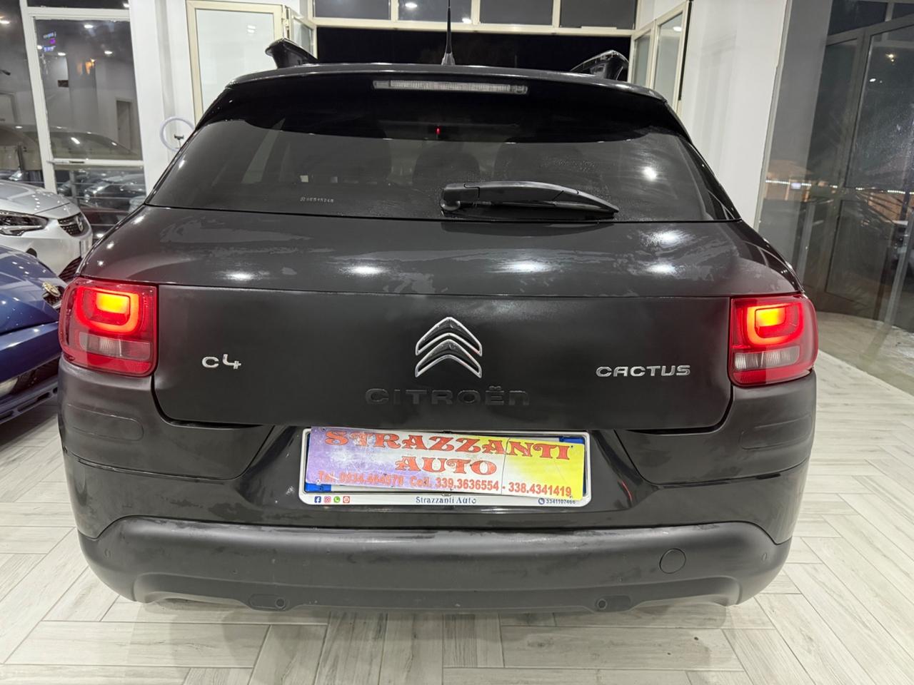 Citroen C4 Cactus BlueHDi100cvSHINE AIRBUMP DA VETRINA2017