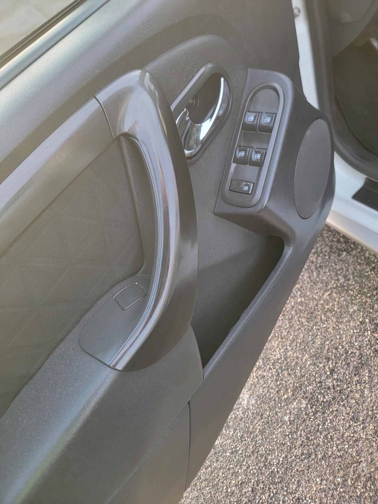 Dacia Duster 1.5 dCi 110CV 4x2 Lauréate GARANZIA