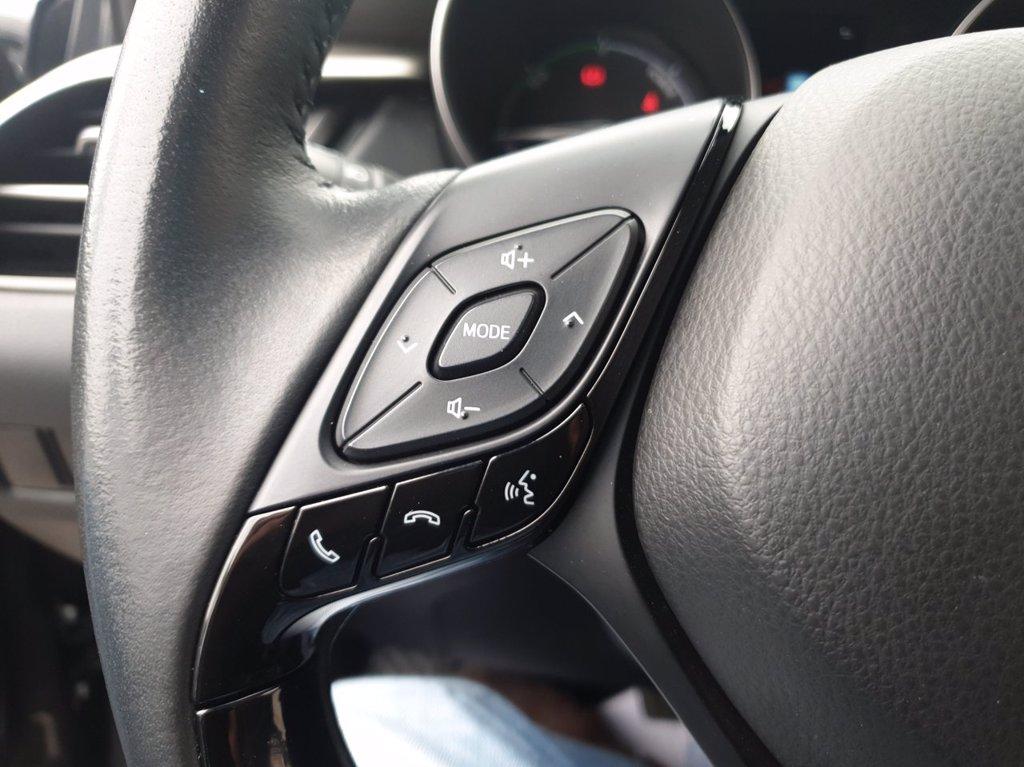 TOYOTA C-hr 1.8h lounge e-cvt del 2021