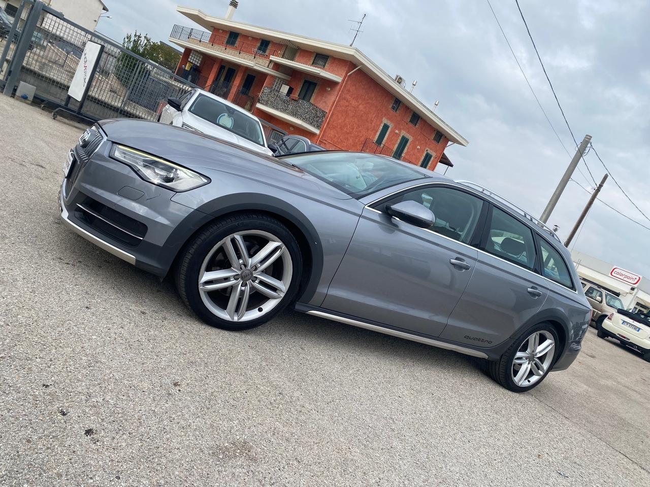 Audi A6 allroad 3.0 TDI 218 CV S tronic Business Plus