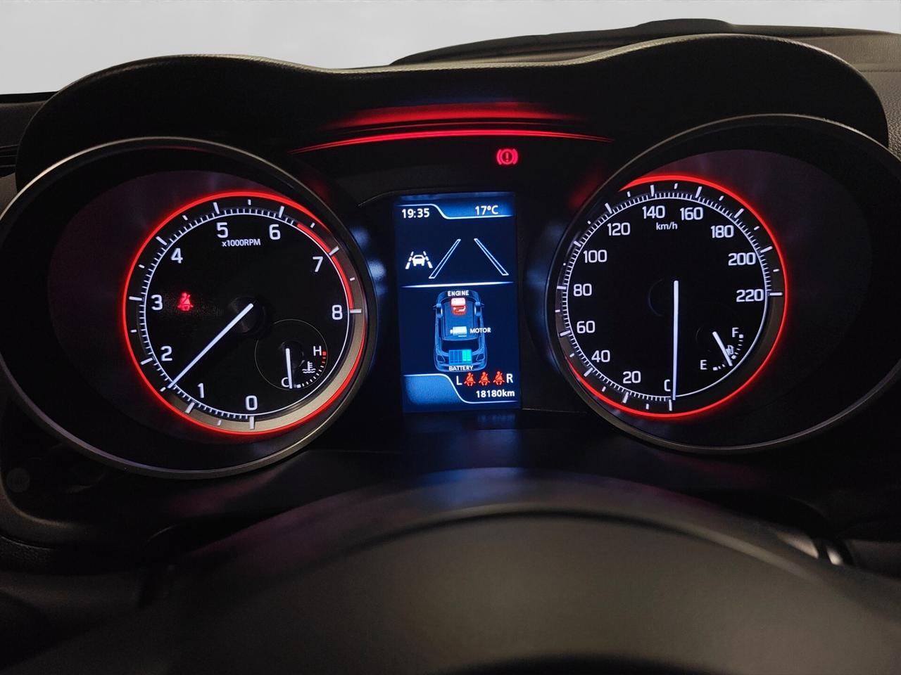 Suzuki Swift 1.2 Hybrid Top 83CV