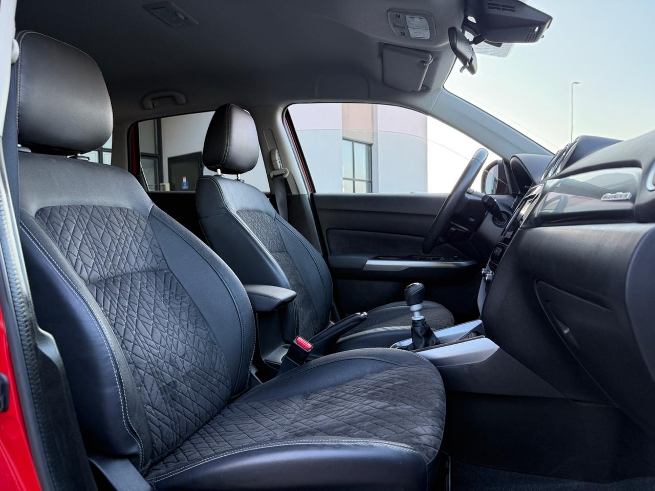 Suzuki Vitara 1.4 Hybrid 4WD AllGrip Top|UNIPRO|GANCIO TRAINO
