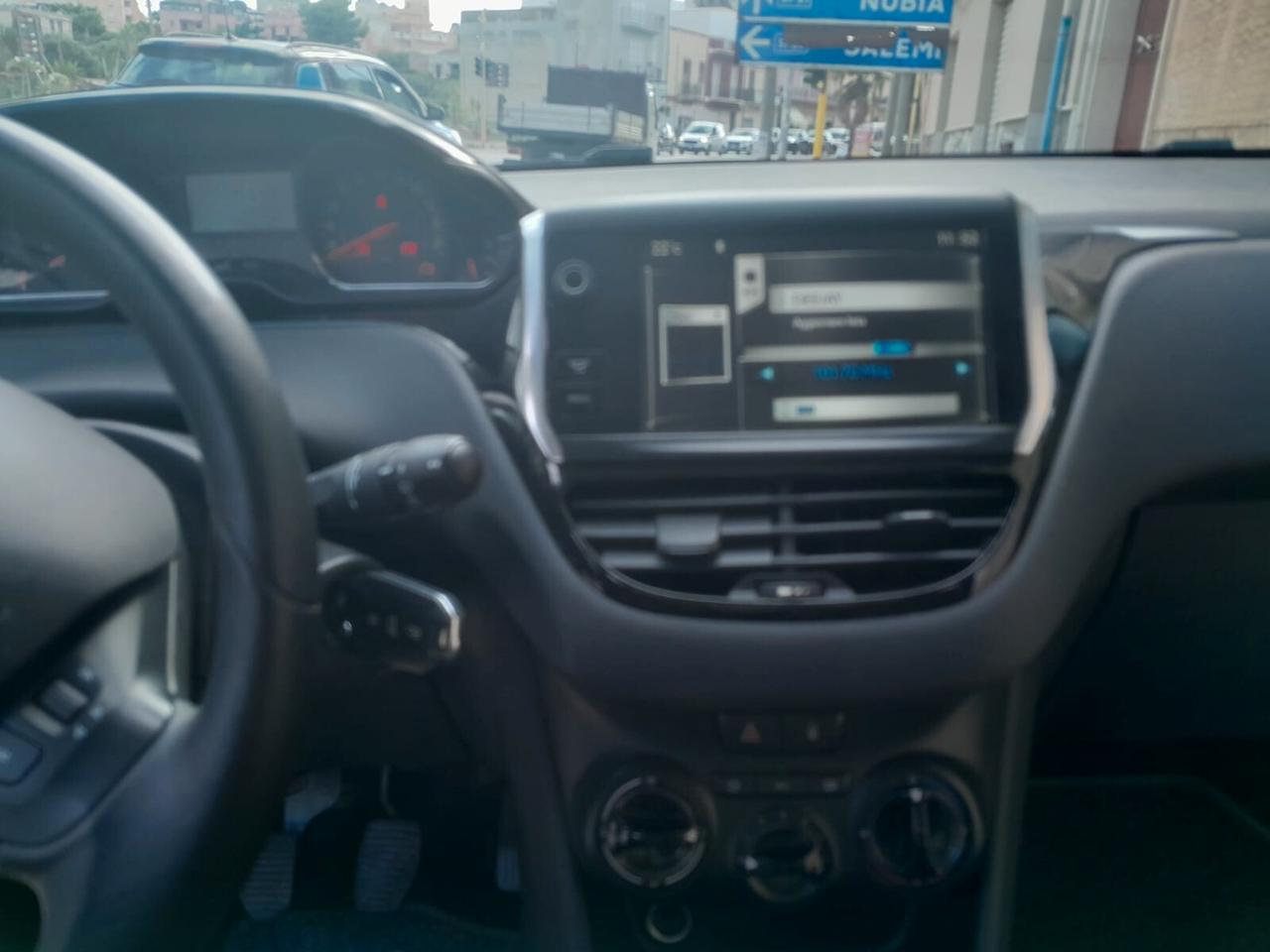 Peugeot 208 PureTech 82 5 porte Active