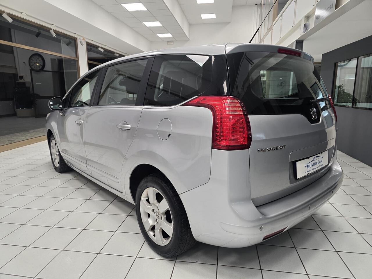 Peugeot 5008 1.6 HDi 112CV Premium 2010