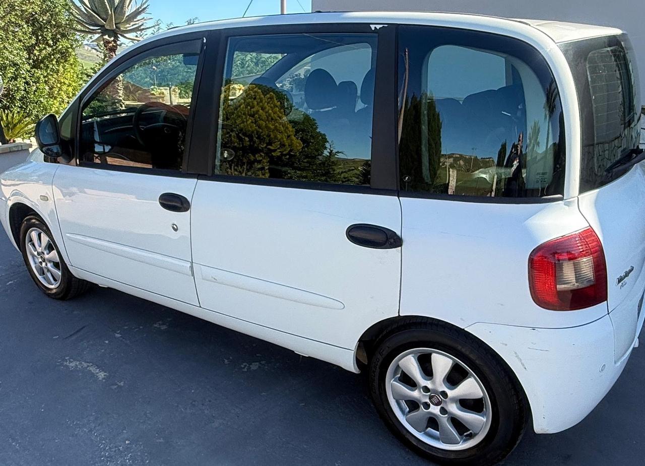 Fiat Multipla 1.9 MJT Dynamic