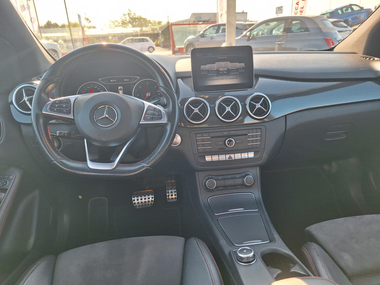 Mercedes-benz B 180 B 180 d Automatic Premium