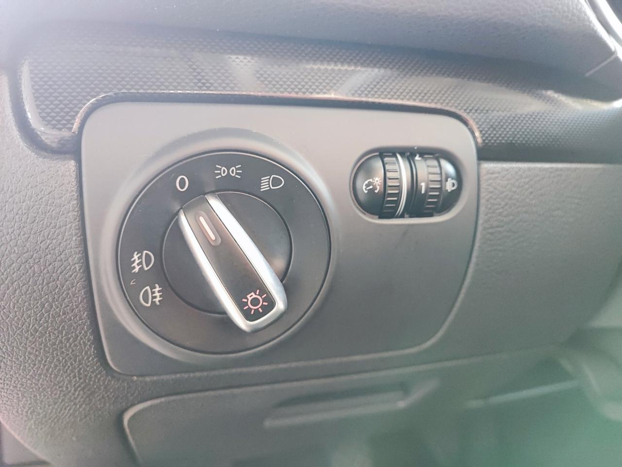 Volkswagen Golf Business 1.6 TDI 5p. Highline