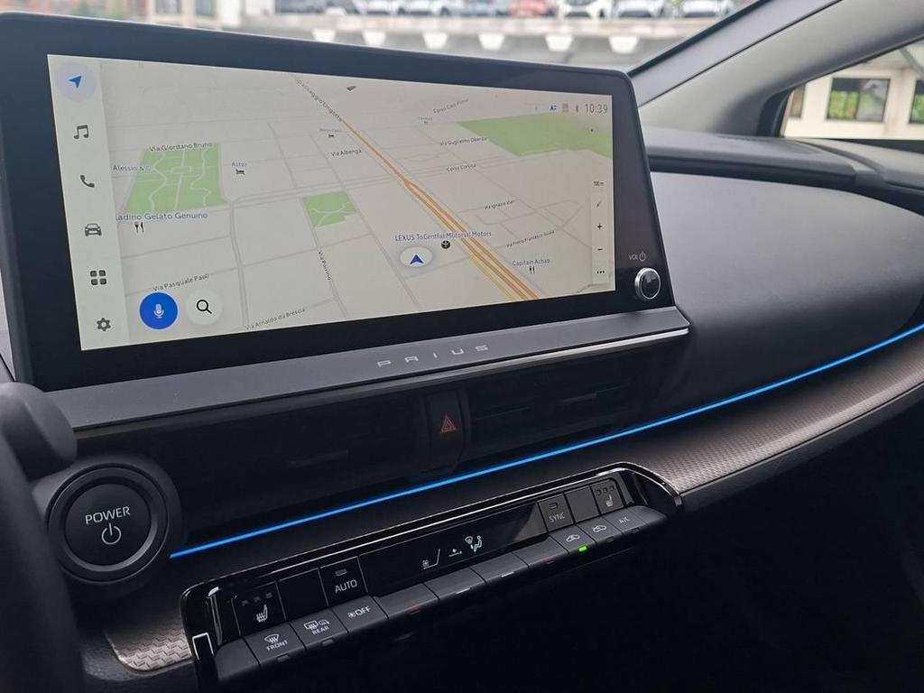 Toyota Prius 2.0 Plug-in Hybrid Lounge E-CVT