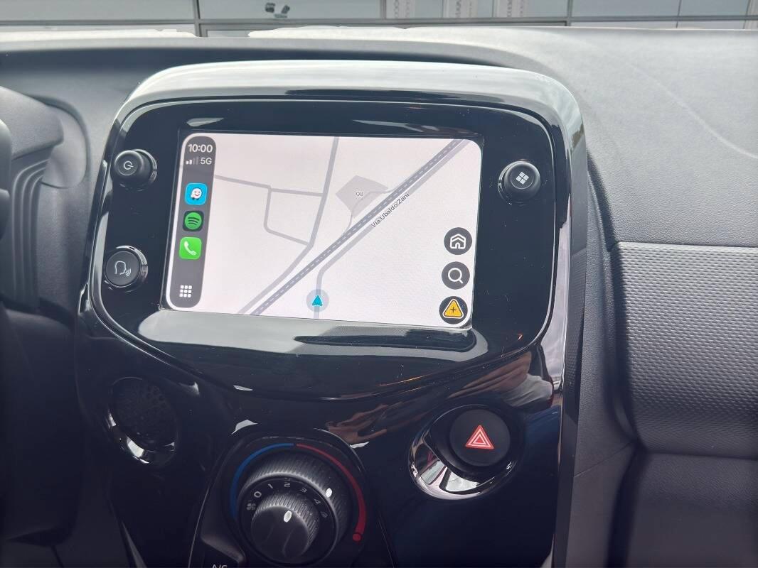 Citroen C1 1.0 vti Feel 72cv neopatentati Con CARPLAY