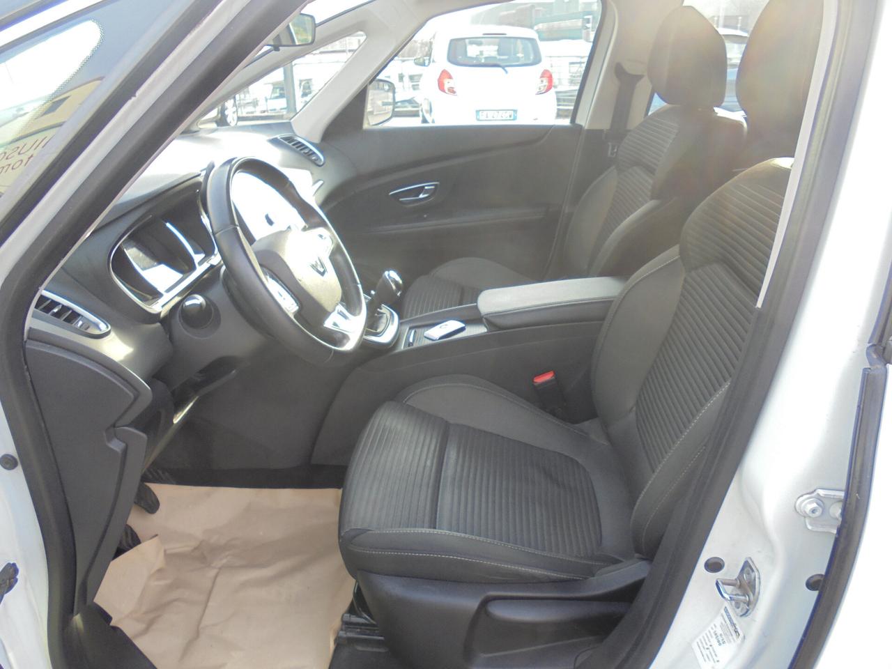 Renault Scenic Scénic dCi 130 CV Energy Sport Edition2