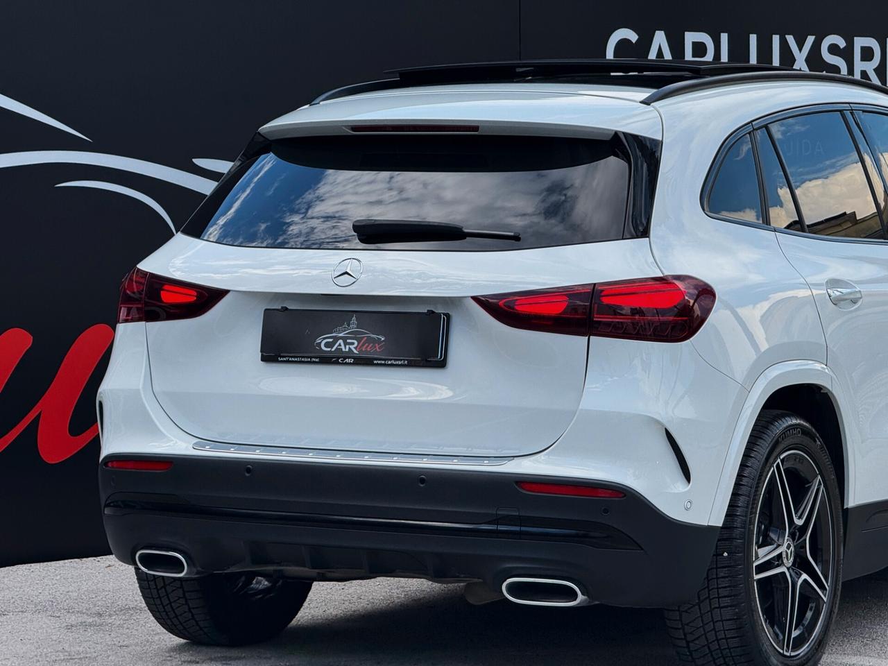 Mercedes-Benz GLA 200 d AMG Line Premium TETTO