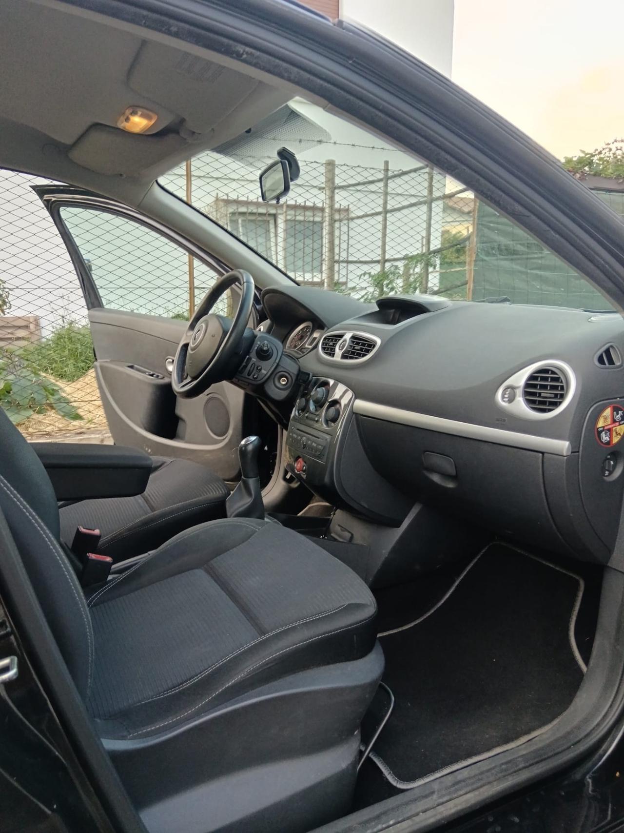 Renault Clio 1.2 16V 5 porte GPL Dynamique