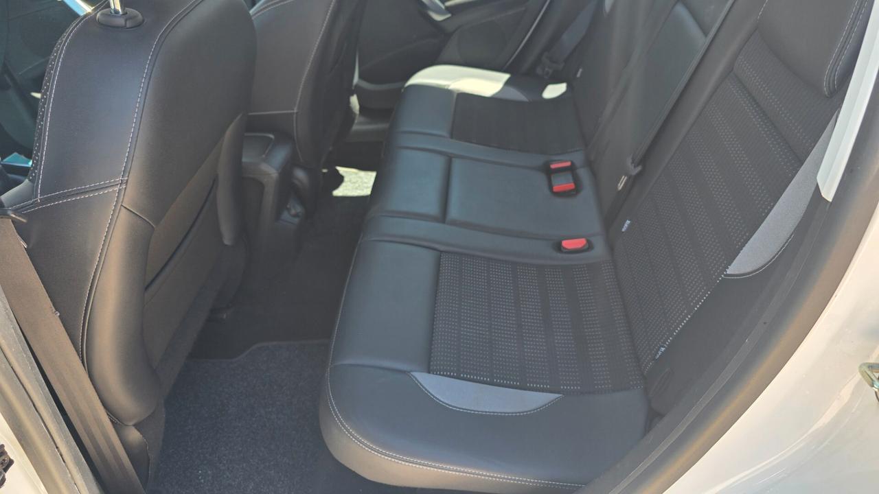 Peugeot 2008 1.6 e-HDi 92 CV Stop&Start Allure