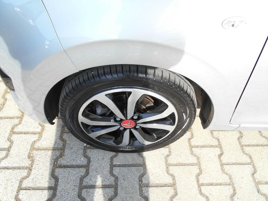 Citroen C1 1.0 VTi Shine
