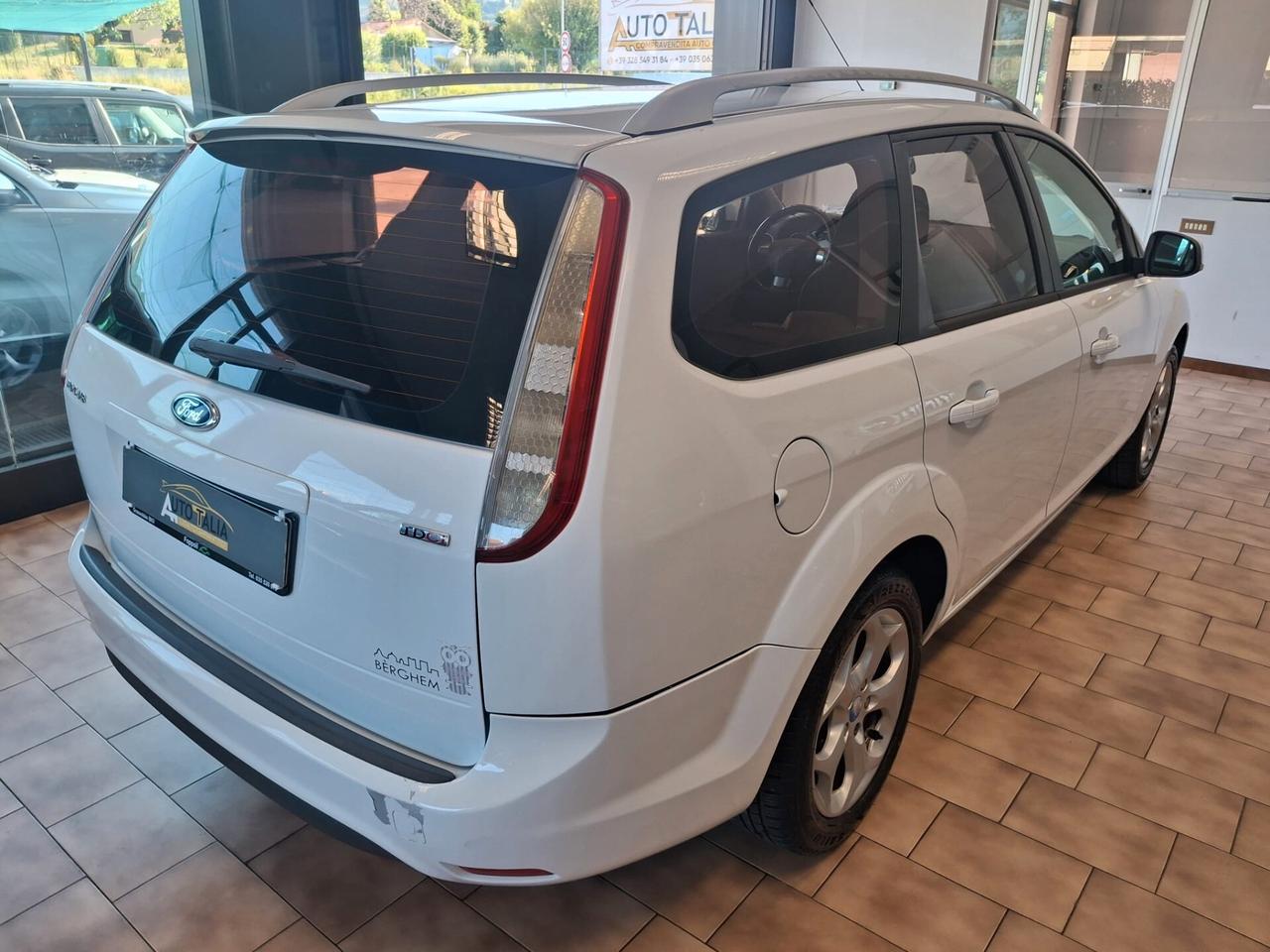 Ford Focus 1.6 tdci Titanium *CINGHIA FATTA*TAGLIANDI CERTIFICATI