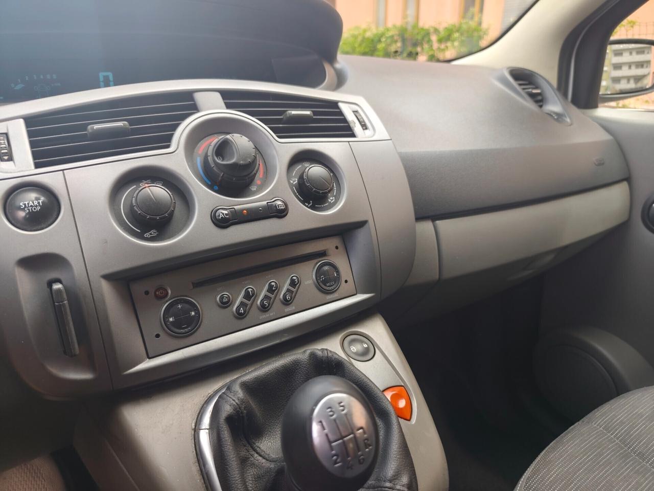 Renault Scenic 1.9 dCi/130CV unico proprietario
