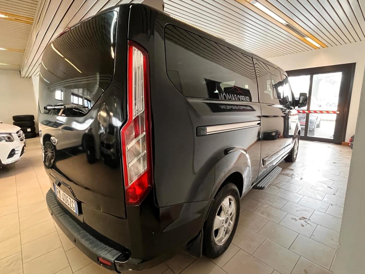 Ford Tourneo Custom 310 2.0 TDCi 170CV aut. PL Titanium