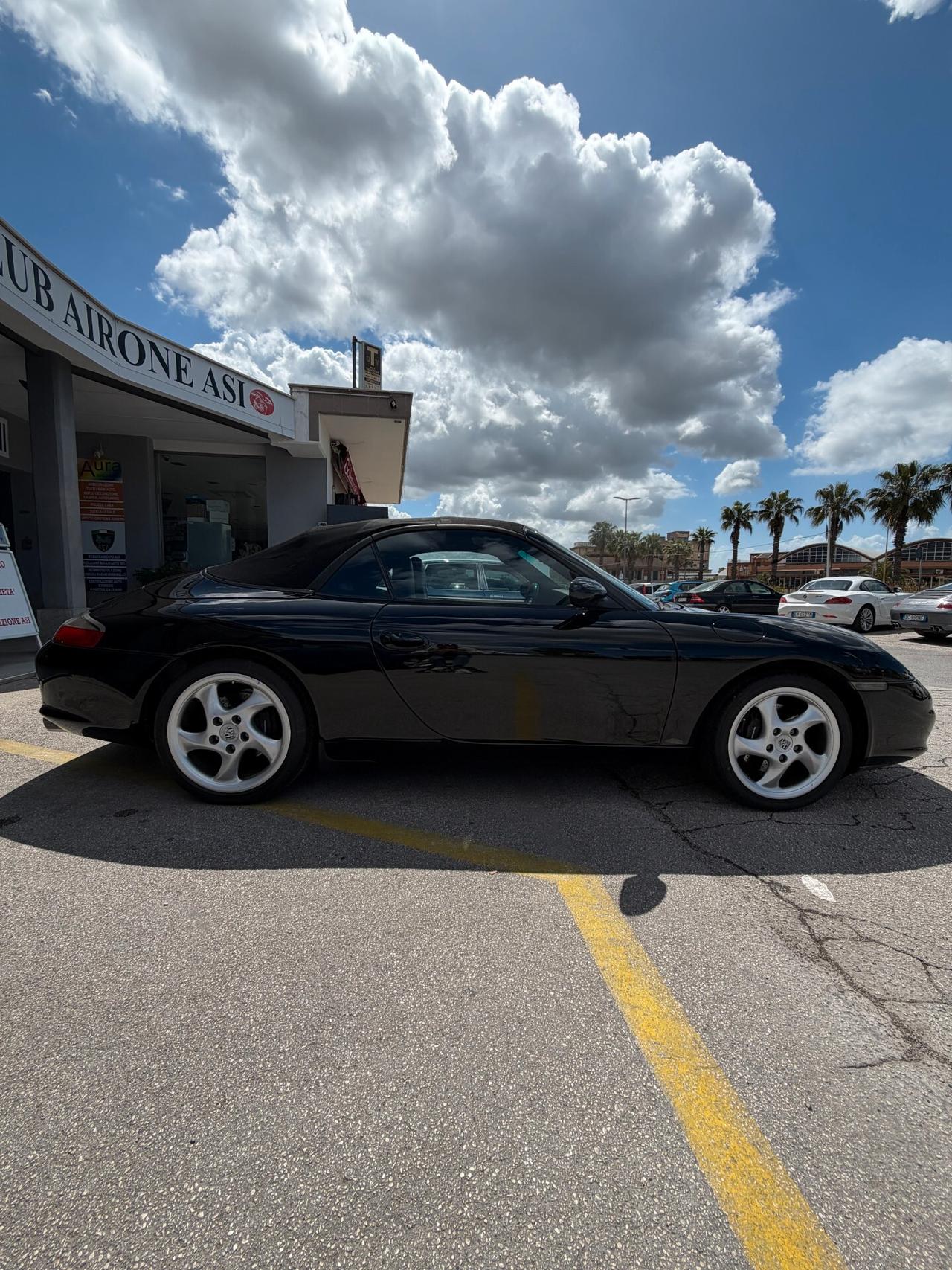 Porsche 911 Carrera Cabriolet