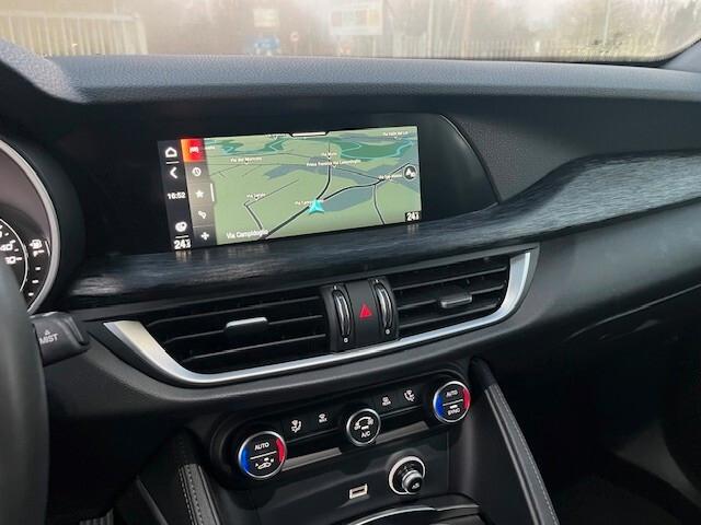 Alfa Romeo Stelvio 2.2 Turbodiesel 190 CV AT8 Q4 Business