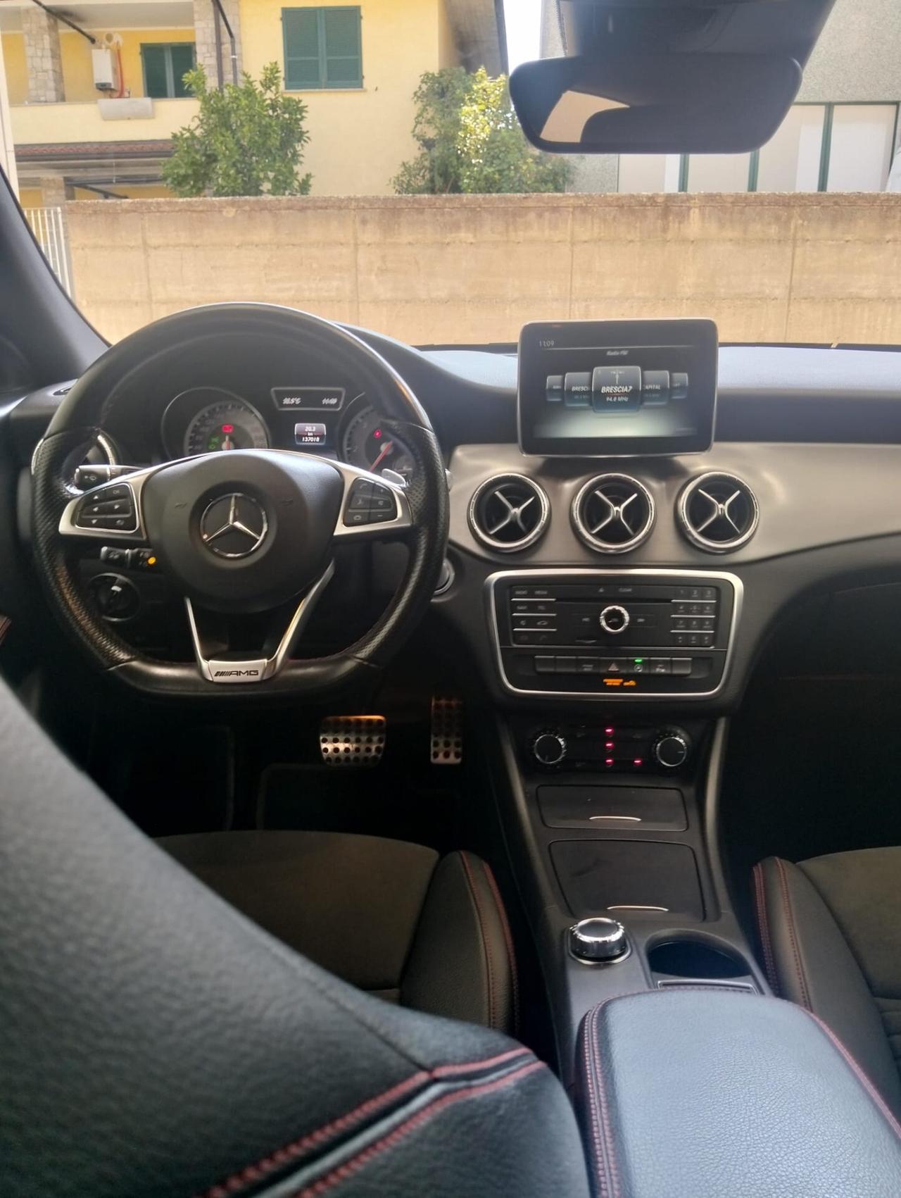 Mercedes-benz CLA 200 d S.W. Automatic Premium AMG