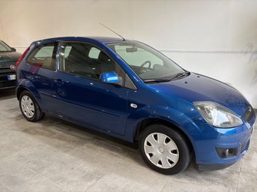 FORD FIESTA 1.2 BENZINA * ADATTA PER NEOPATENTATI *