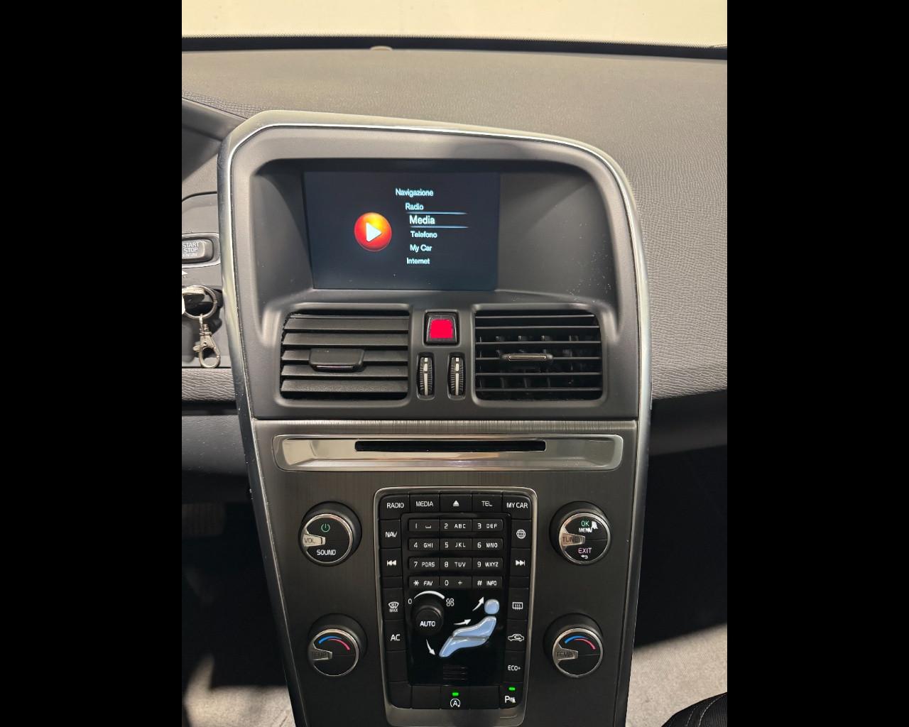 VOLVO XC60 D3 GEARTRONIC BUSINESS