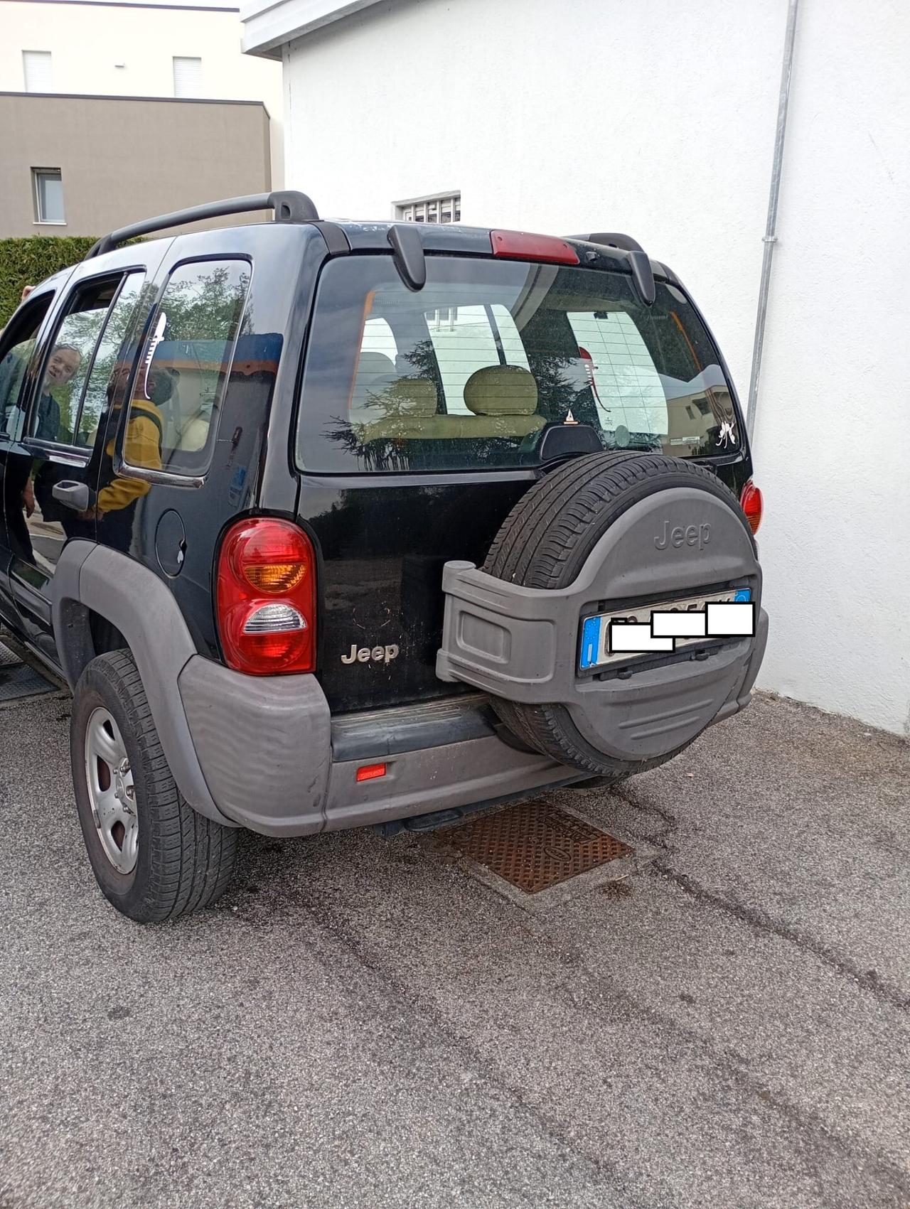 Jeep Cherokee 2.5 CRD Limited in arrivo