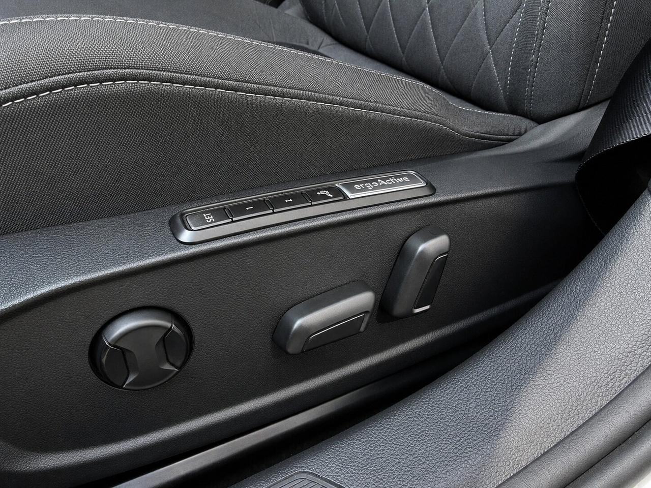 VW Golf 2.0 TDI 150 CV DSG|GANCIO TRAINO|UNIPRO