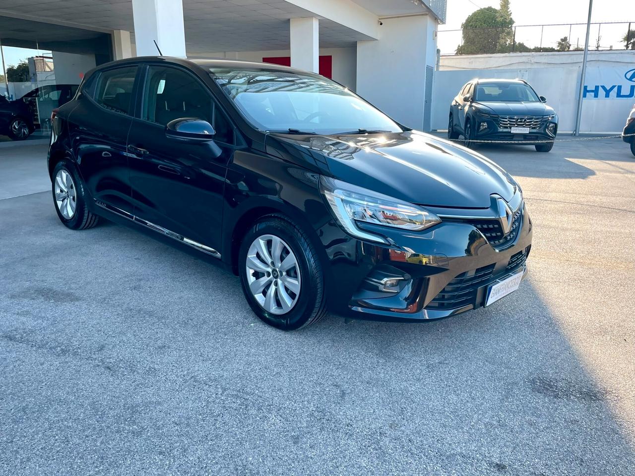 Renault Clio SCe 75cv Zen