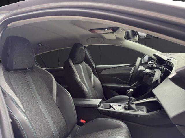 PEUGEOT 308 PureTech Turbo 130 S&S Allure Pack