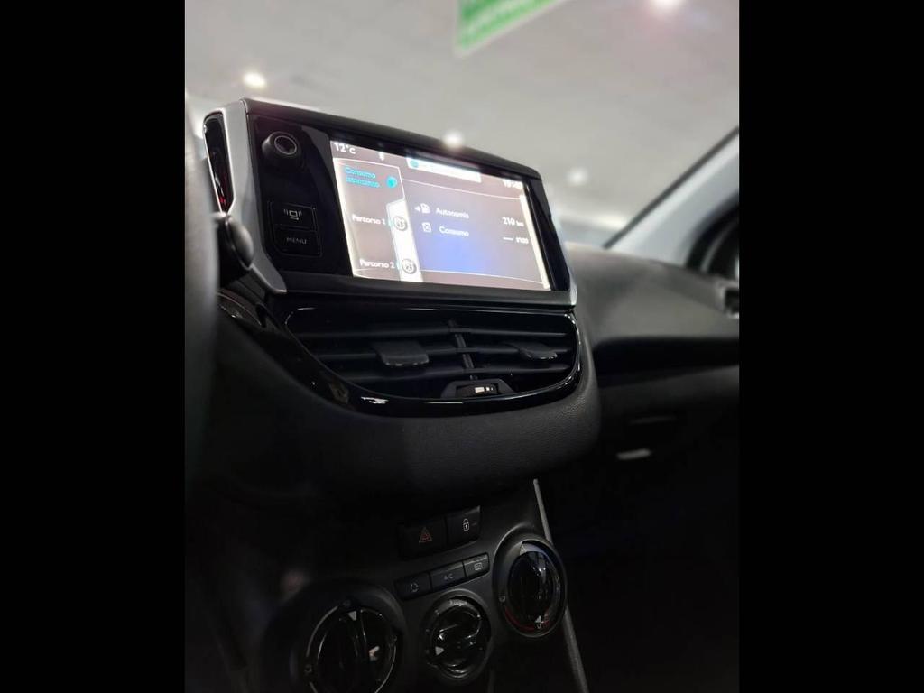 Peugeot 208 3 Porte 1.2 VTi Access